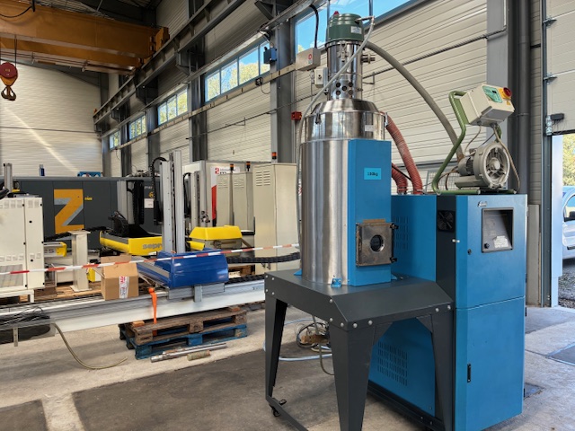 Dessiccateur SHINI SSD 230 U - 150 H An 2010 (1)