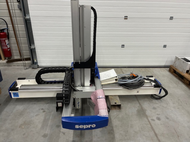 Robot SEPRO SR 4010 S3 VISUAL 1 - An 12 2002 - N 9618 (2)